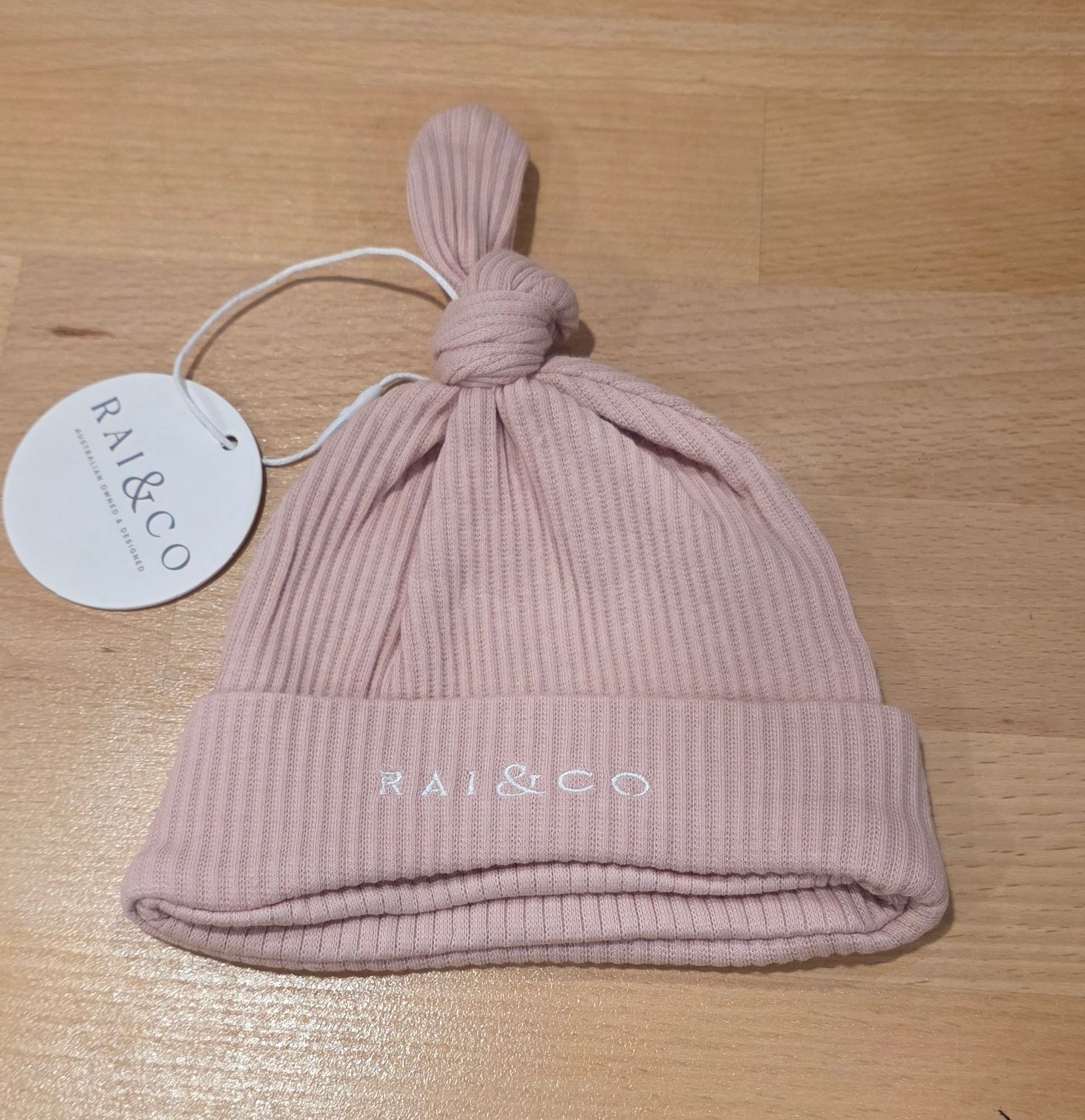 Baby Beanie Ribbed Knotted