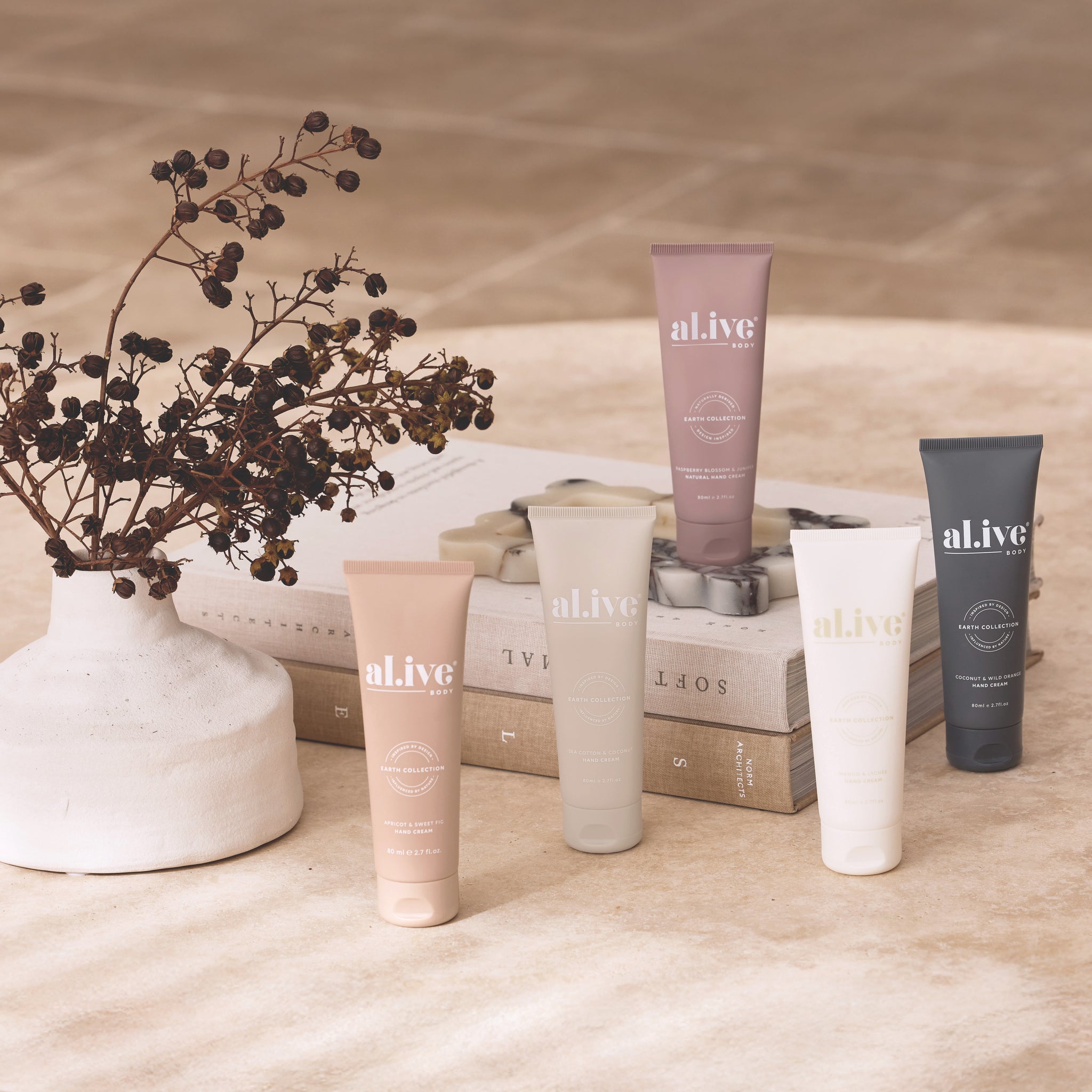 al.ive body hand & lip duet Mango & Lychee Blush