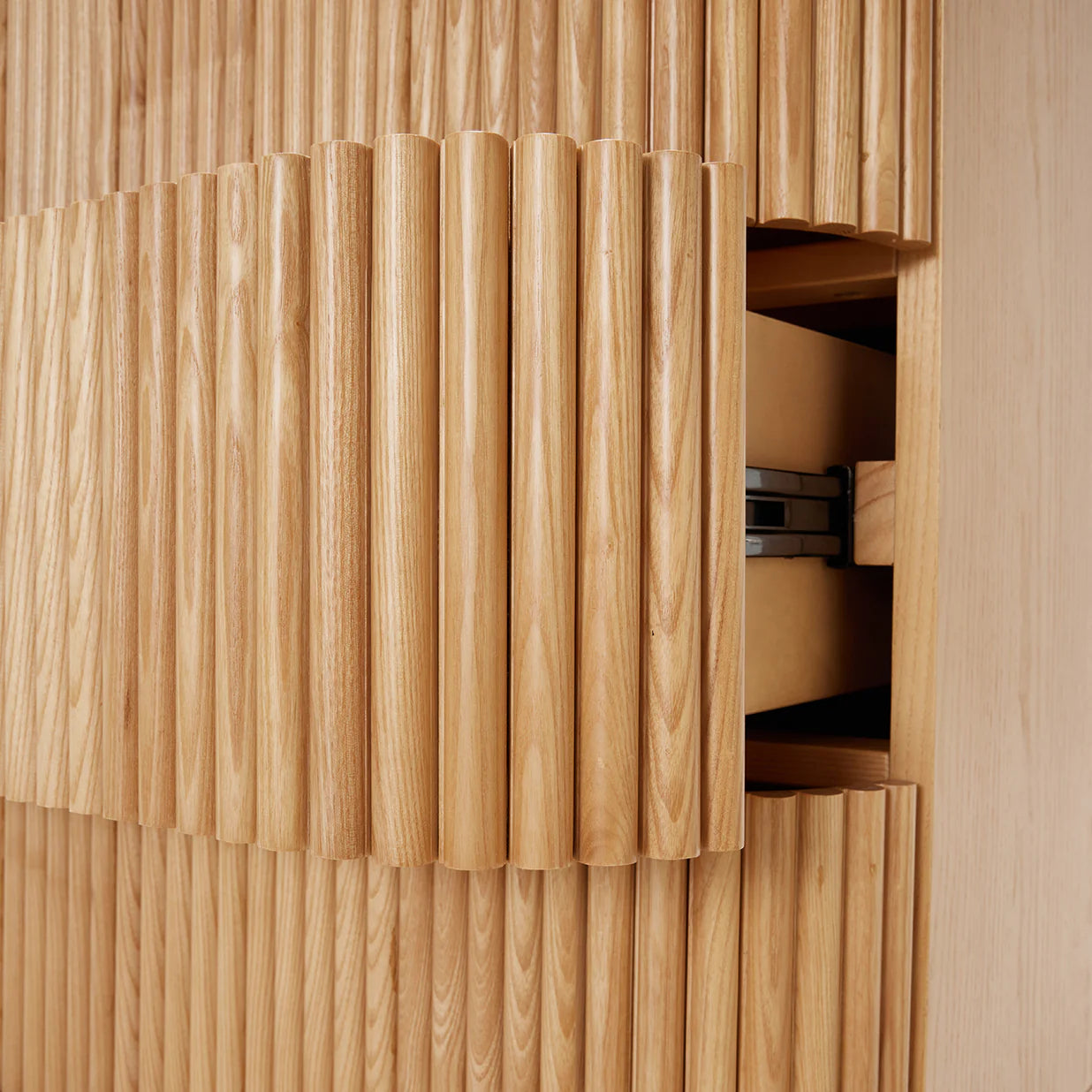 BabyRest Juno Chest Ash