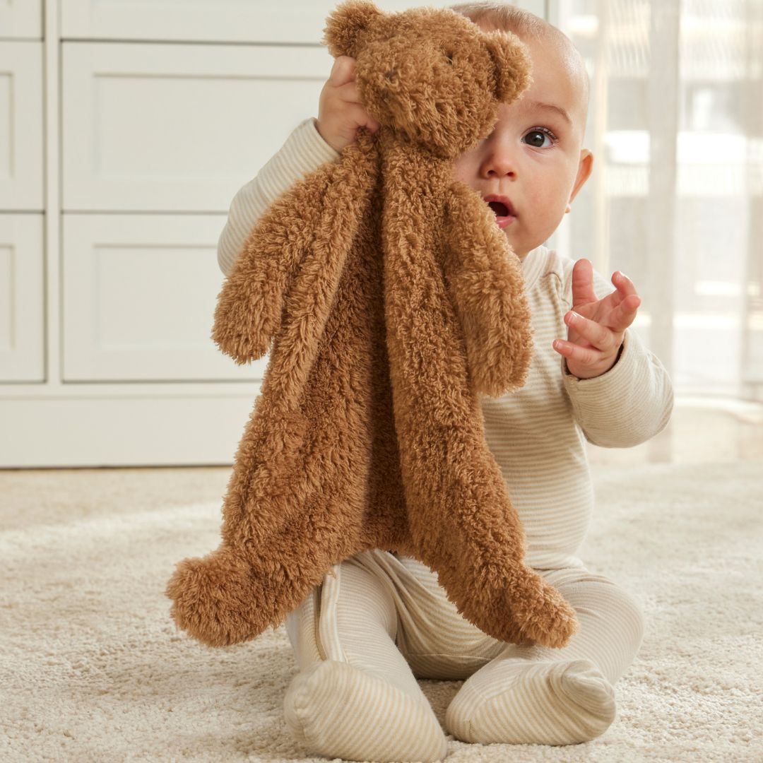 Jiggle & Giggle Cuddly Bear Comforter