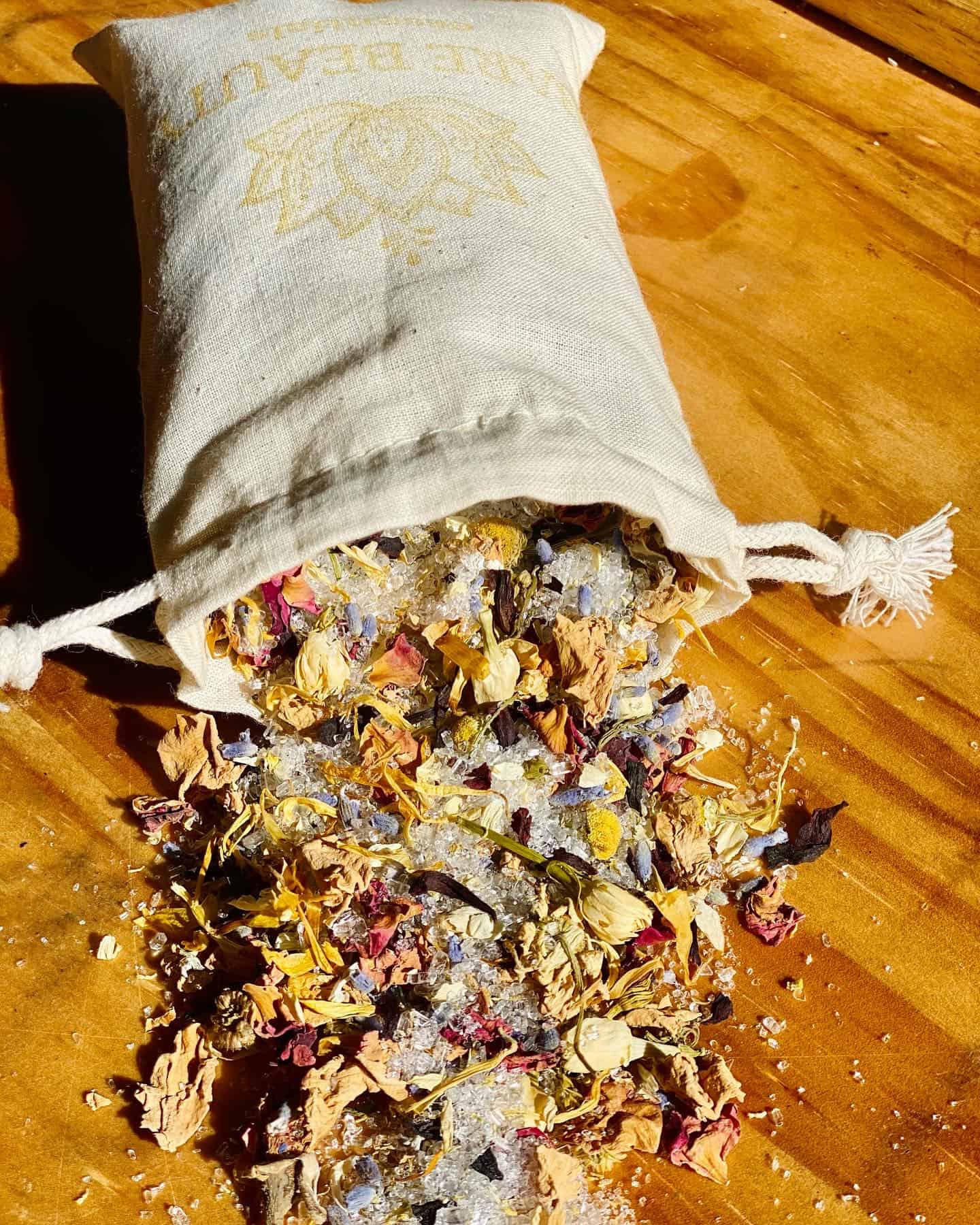 Detoxing Bath Tea