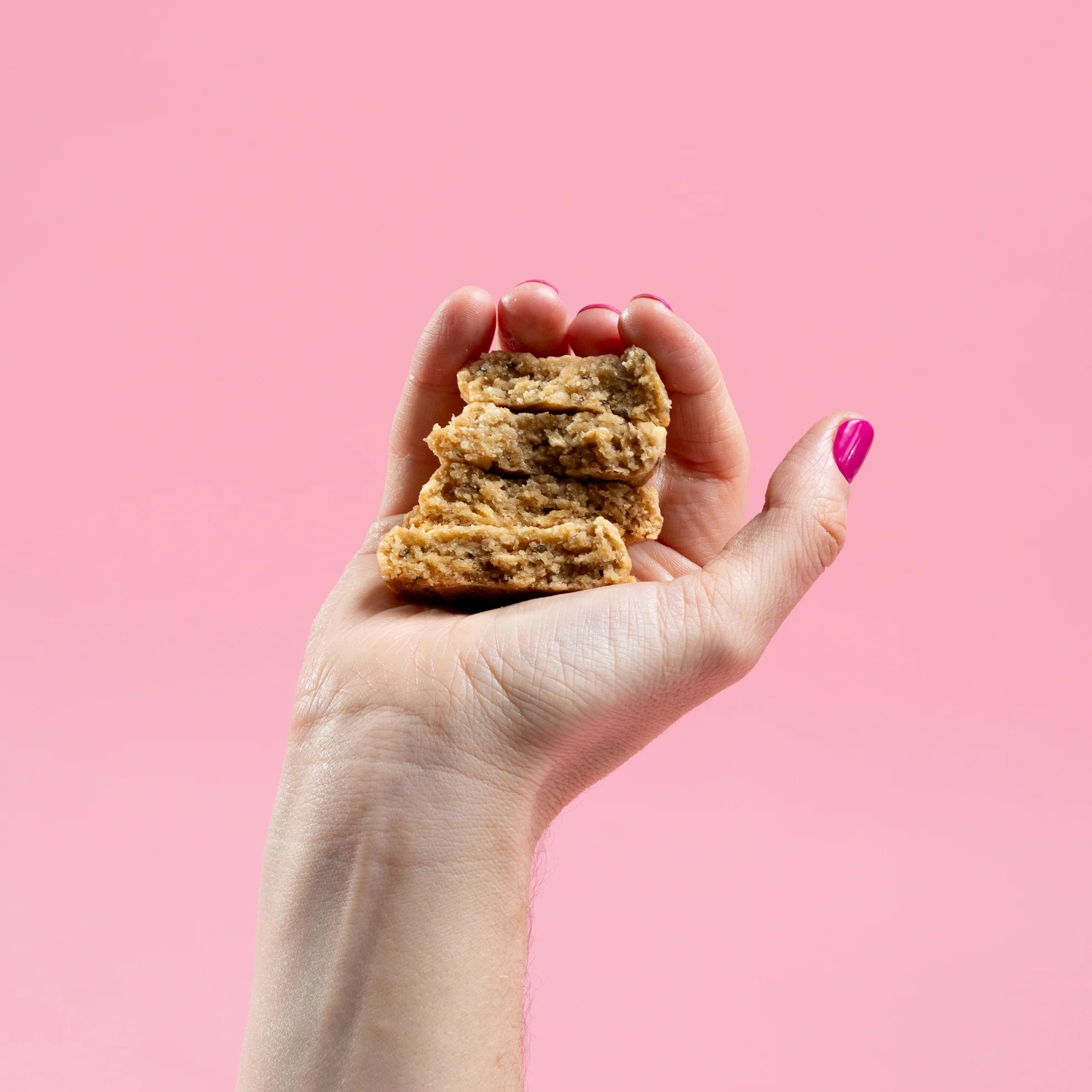 Raspberry & White Choc Mama Biscuits