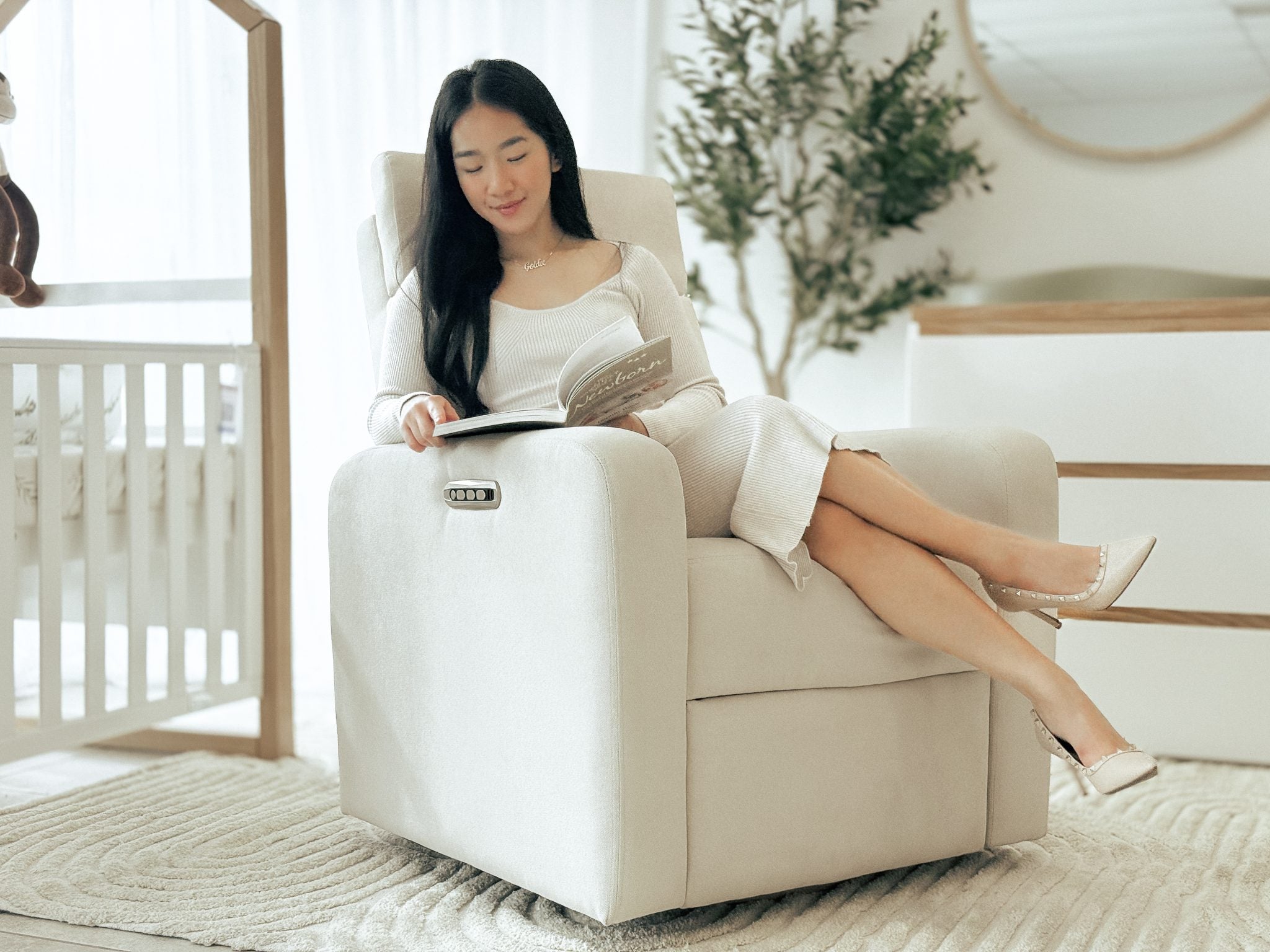 Babyhood Roma Electric Glider Chair