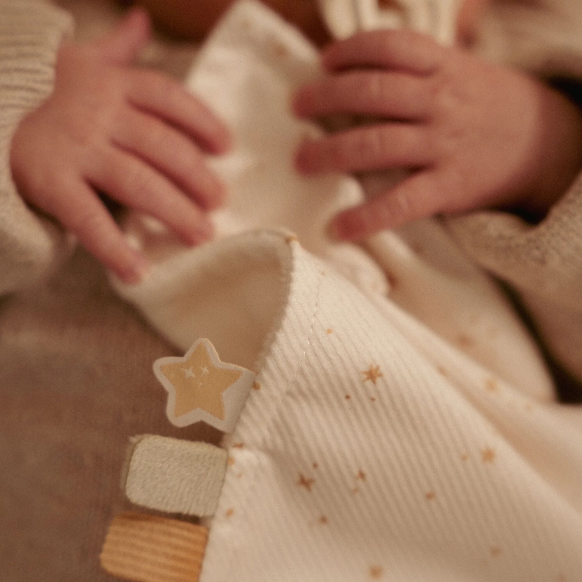 Cuddle Cloth with Teething Ring