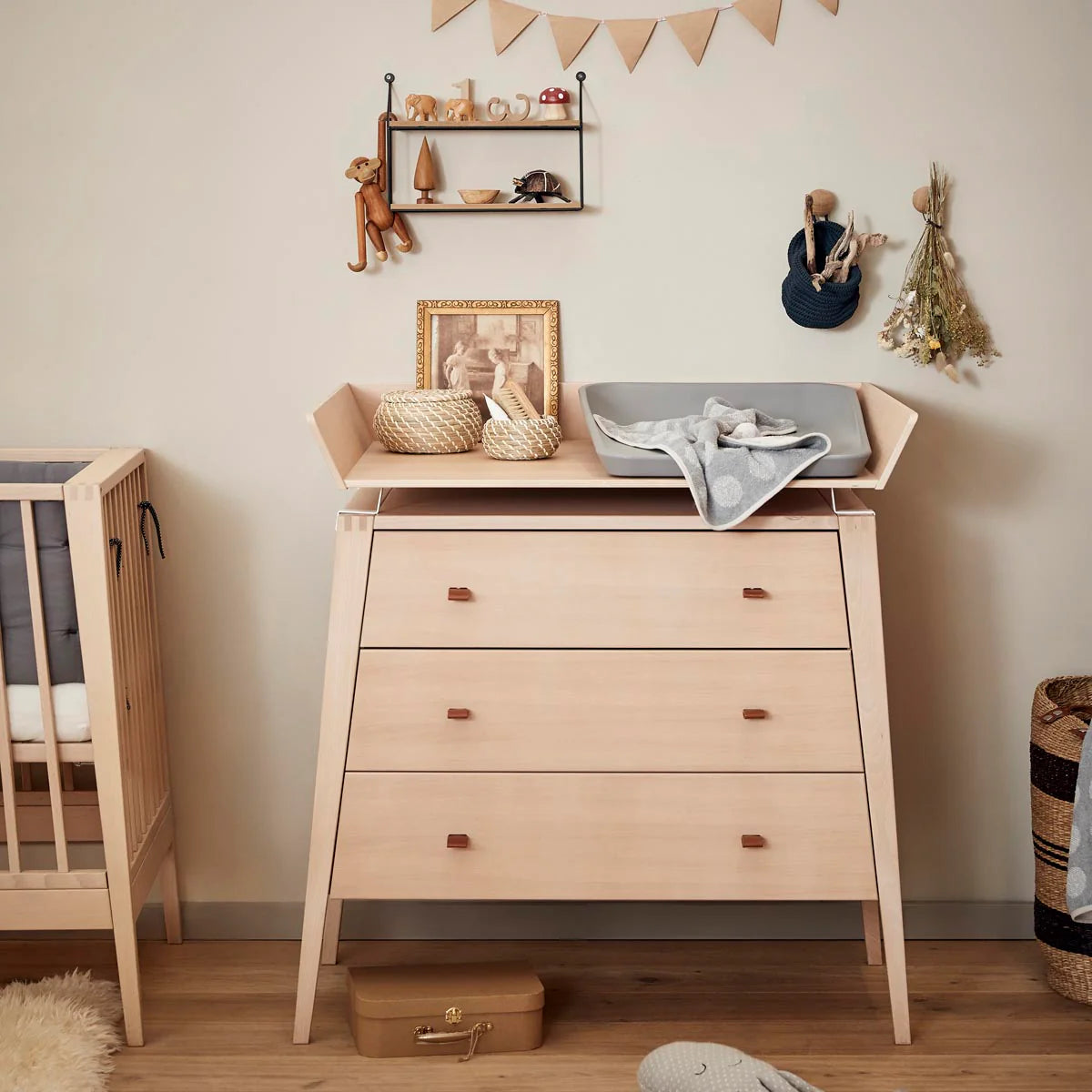 Leander Linea Dresser Change Tray