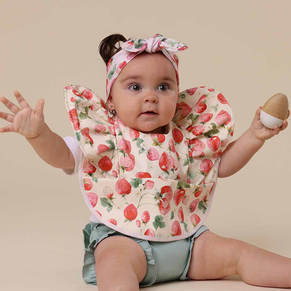 Snuggle Bib with Frill