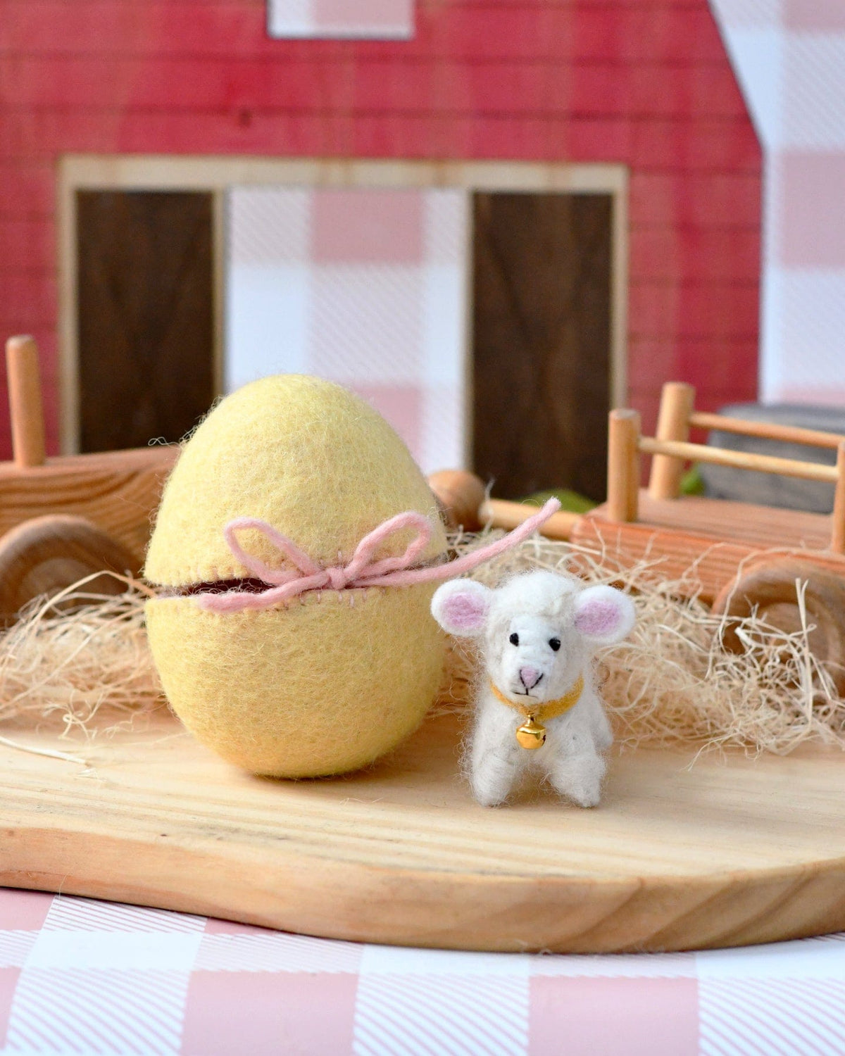 Felt Surprise Egg with Lamb Inside
