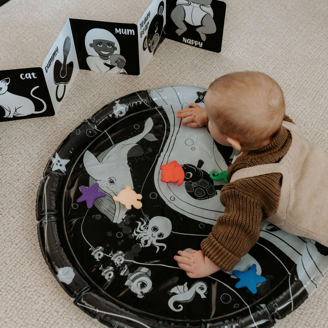 Hello Little One High Contrast Baby Gift Set