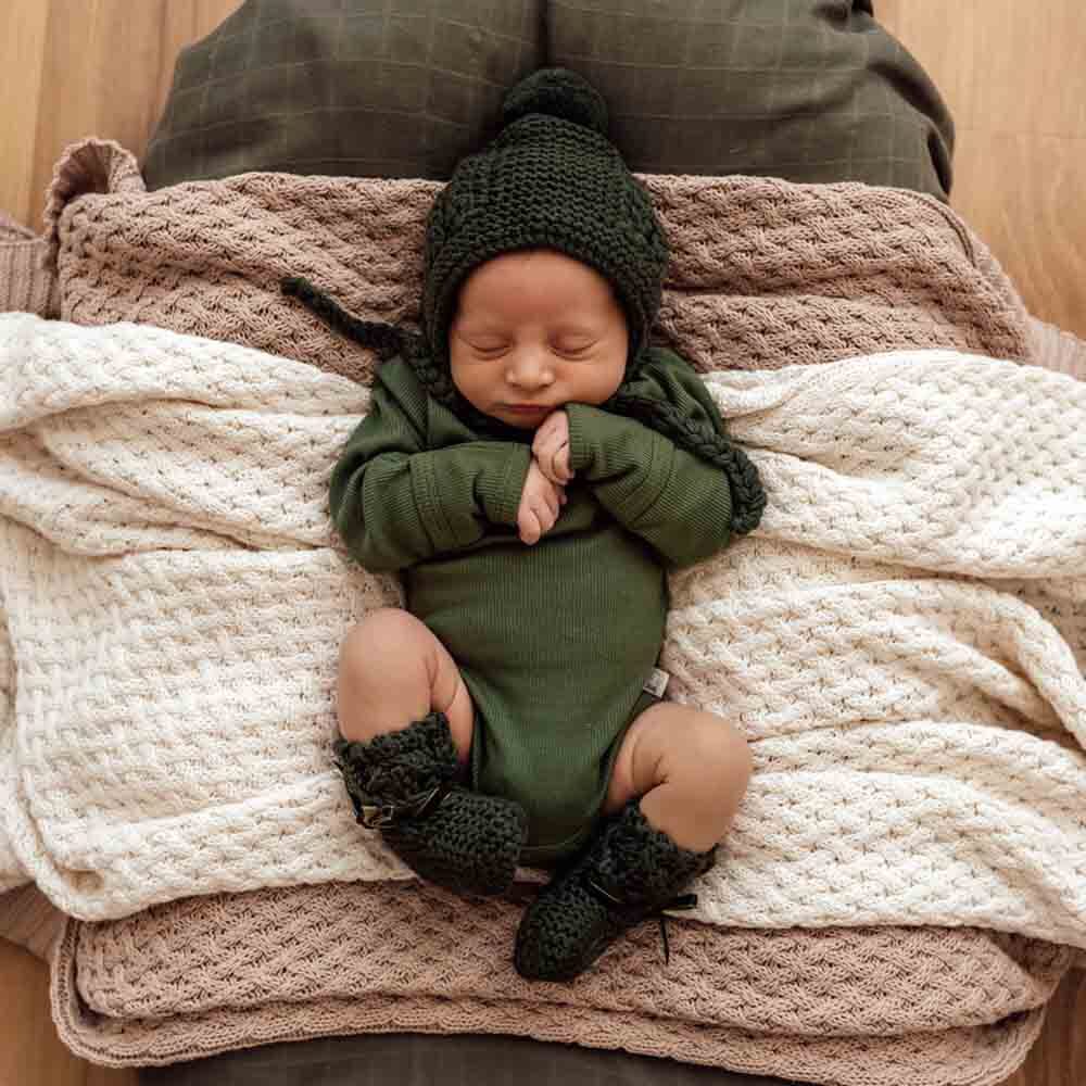 Merino Wool Bonnet & Booties