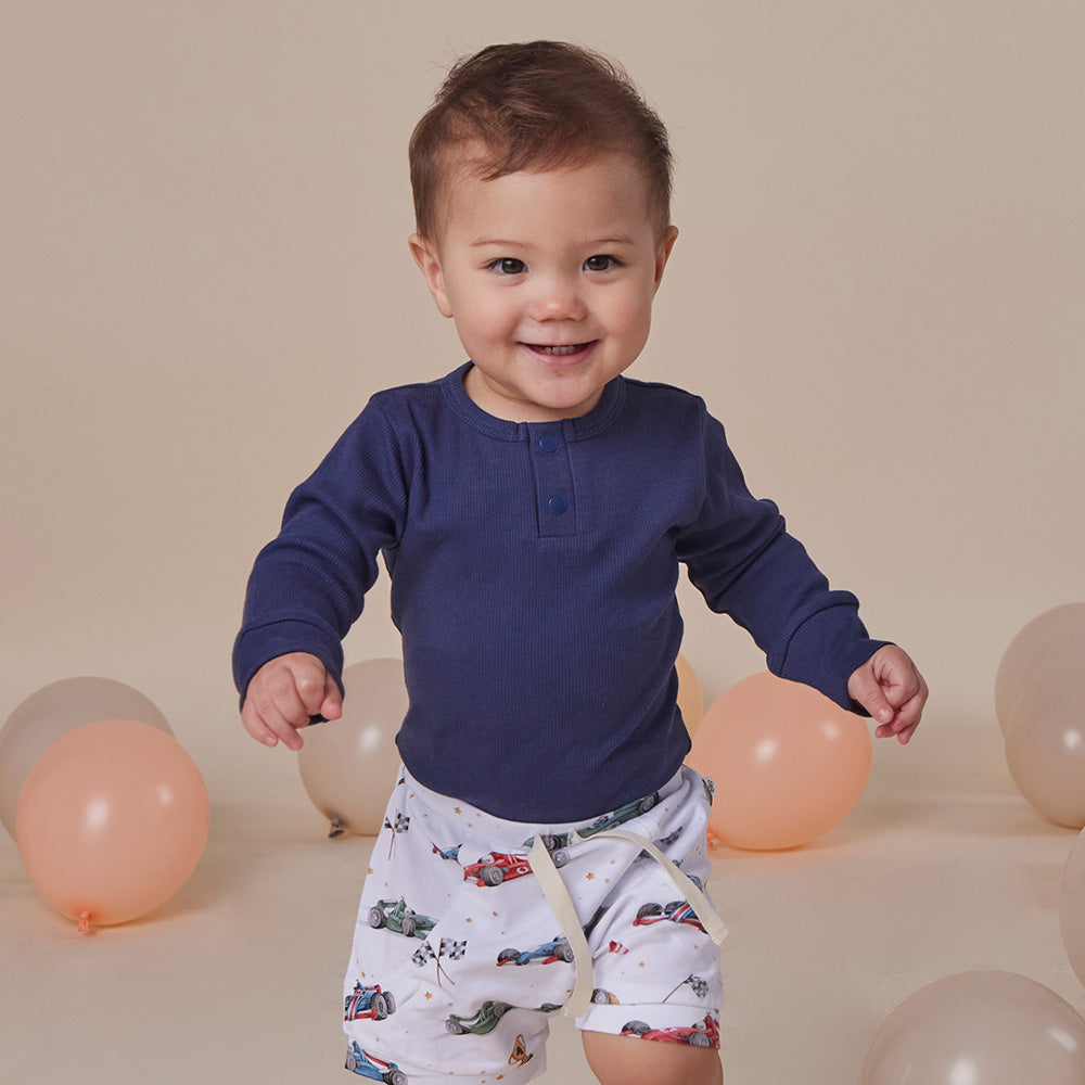 Snuggle Hunny Long Sleeve Organic Bodysuit
