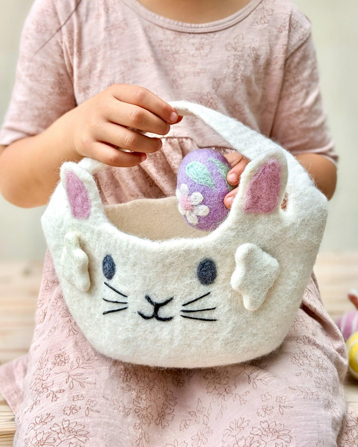 Felt Easter Egg Hunt Basket (White Bunny)