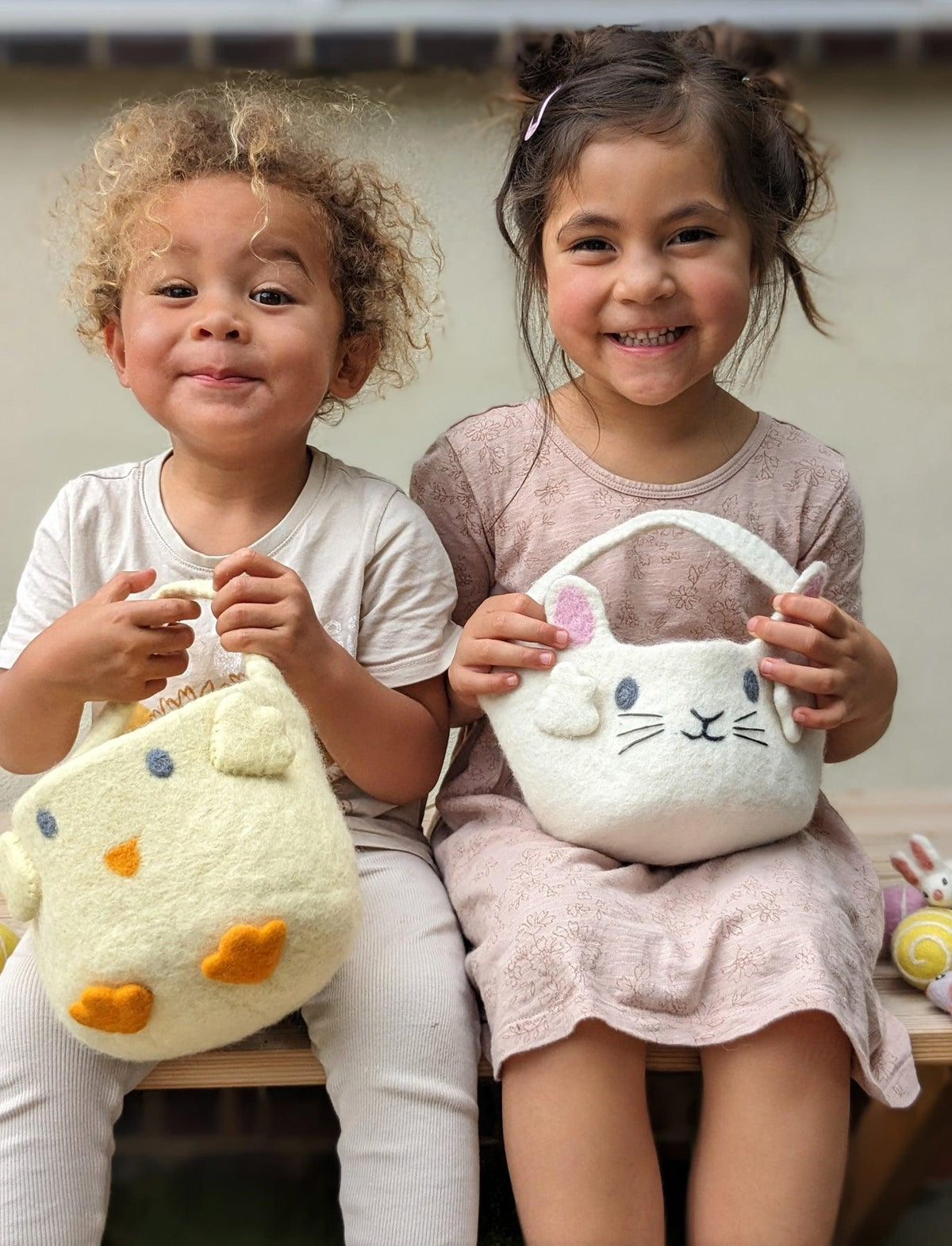 Felt Easter Egg Hunt Basket (White Bunny)