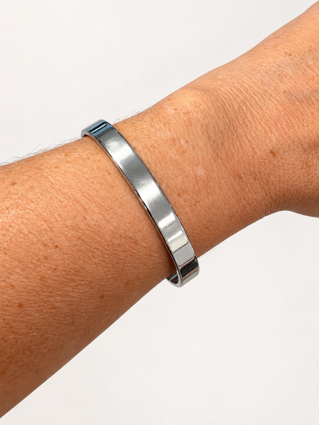 The Milky Cuff