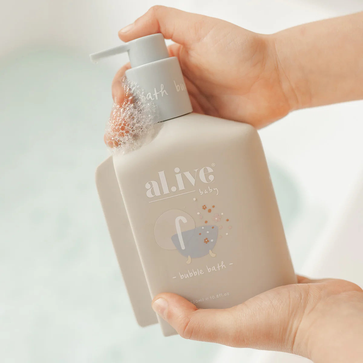 Bubble bath apple blossom