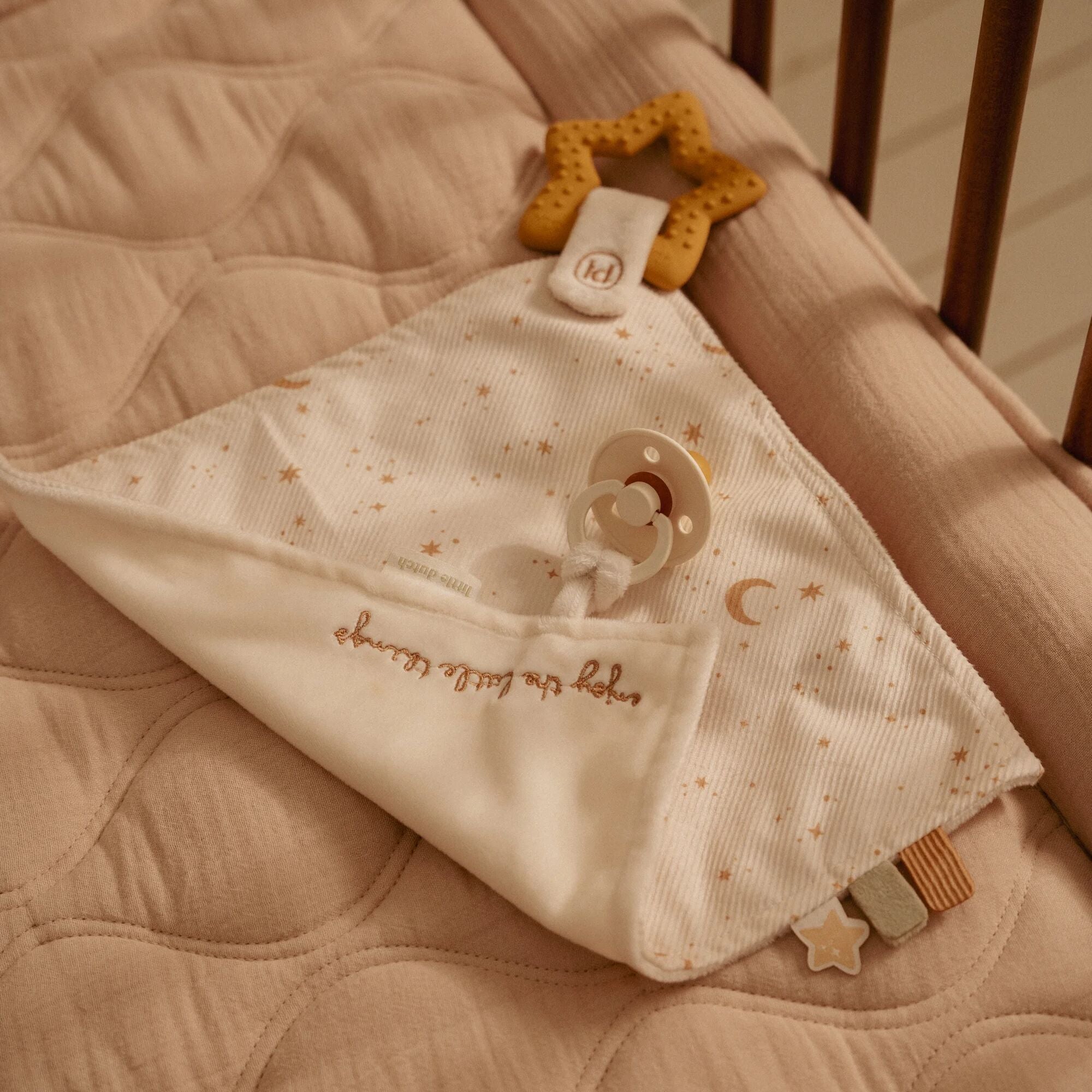 Cuddle Cloth with Teething Ring