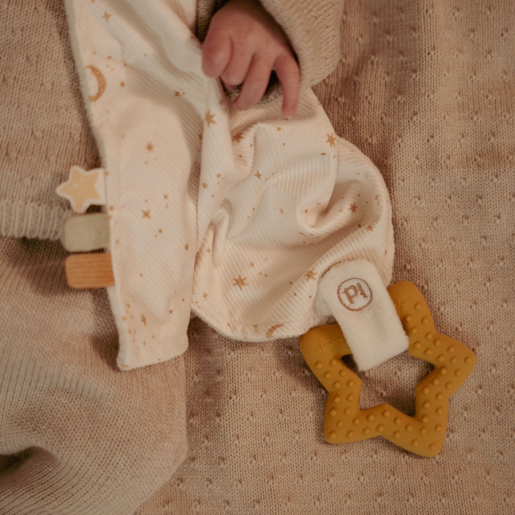 Cuddle Cloth with Teething Ring