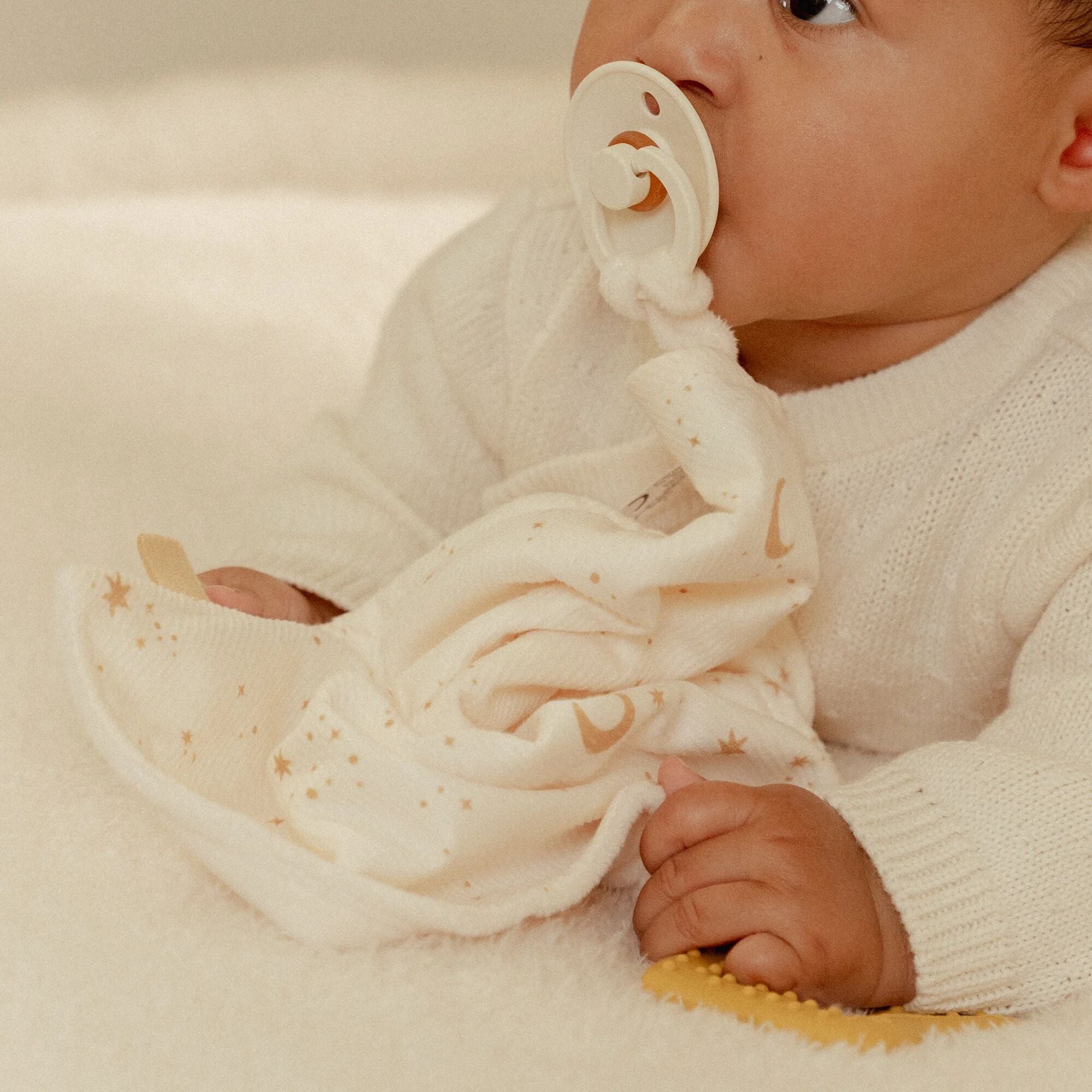 Cuddle Cloth with Teething Ring