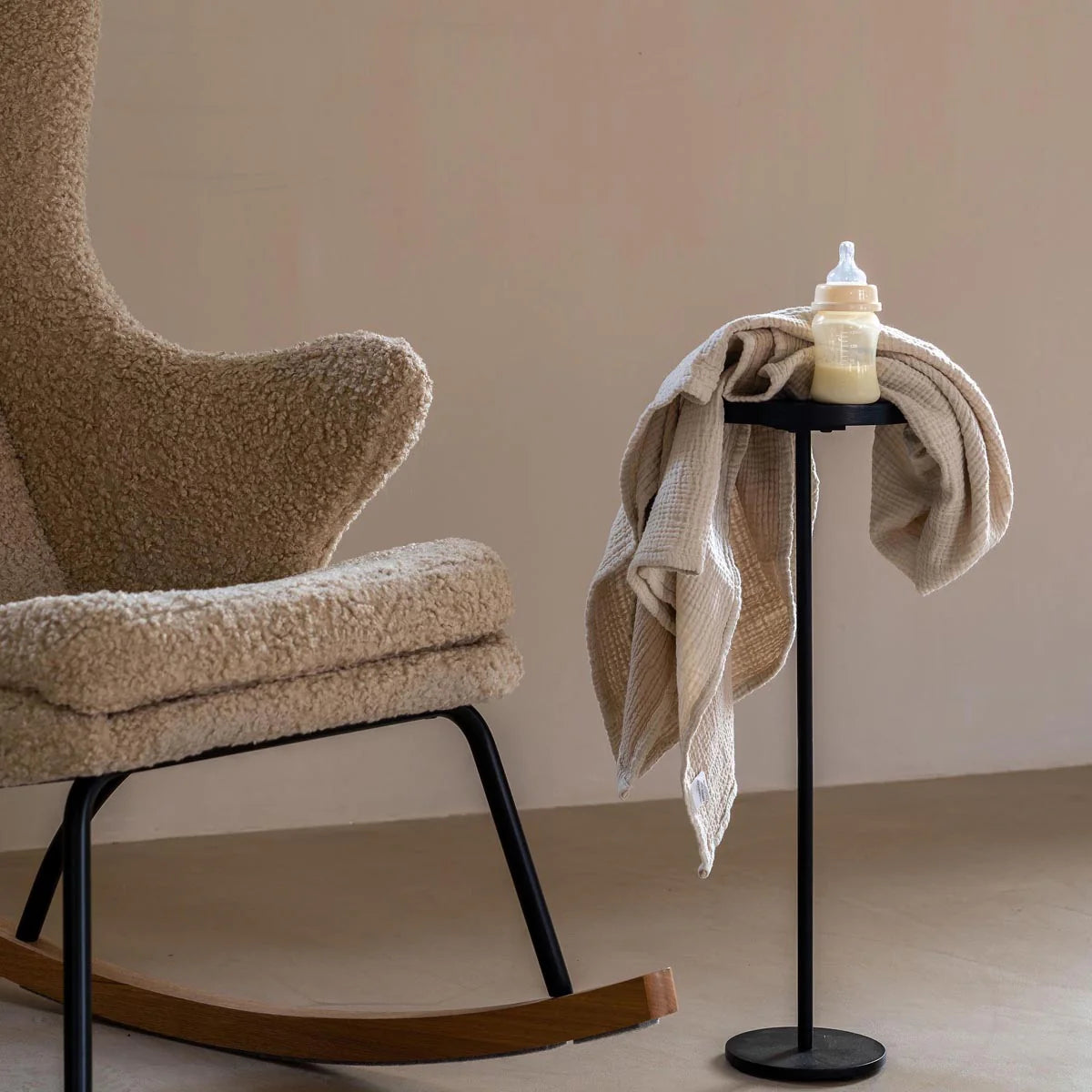 Quax Deluxe Rocking Nursing Chair