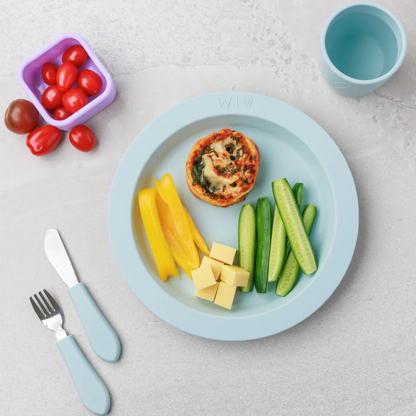 Veggie Pizza Scrolls