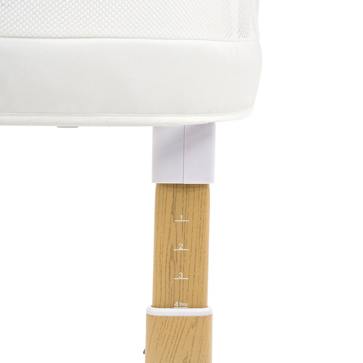 Swan Smart Electric Bassinet White/Natural