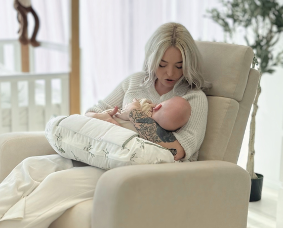 Babyhood Roma Electric Glider Chair