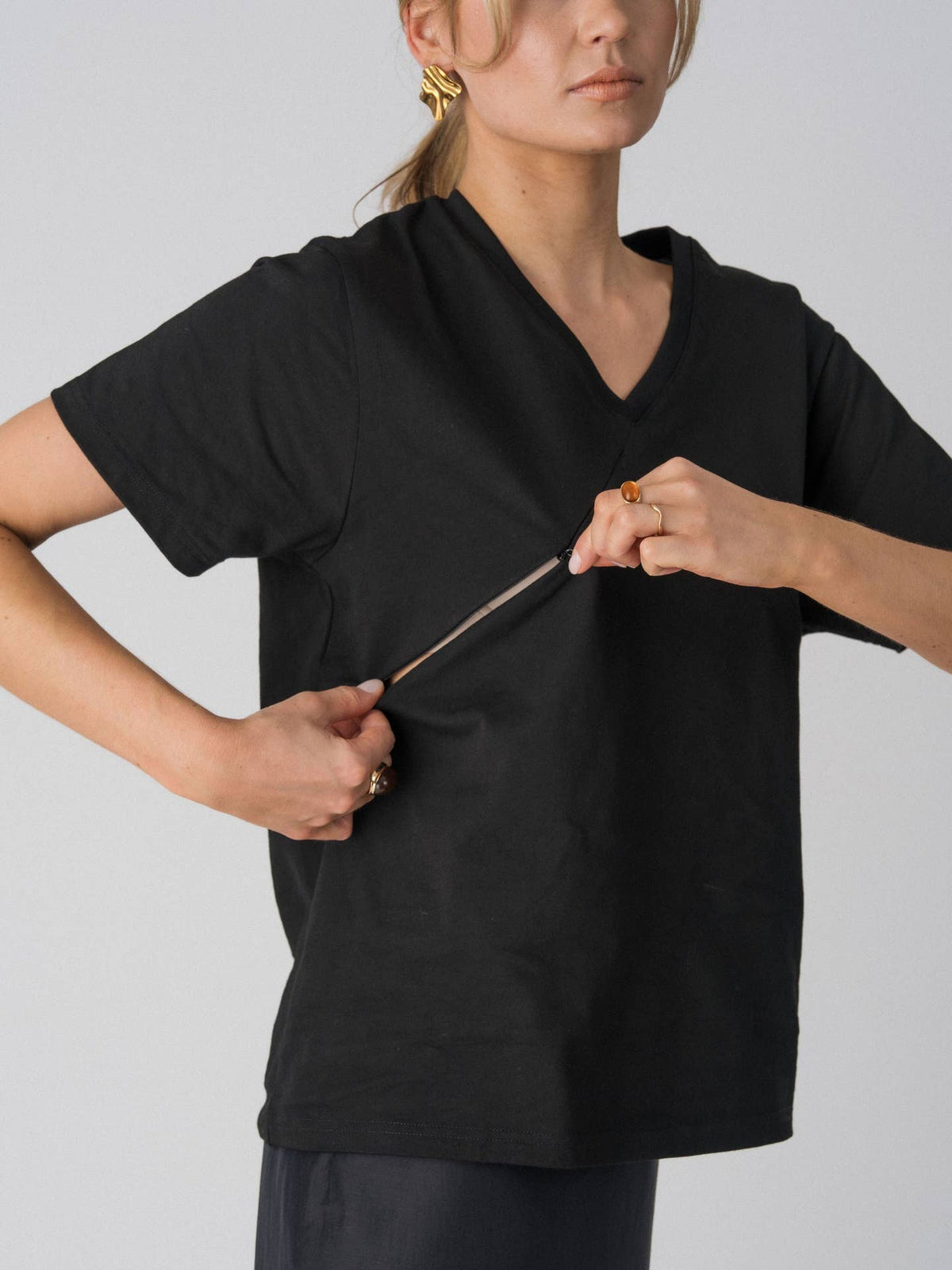 Avery V-Neck Tee with breastfeeding access