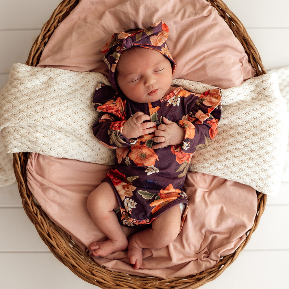 Snuggle Hunny Long Sleeve Bodysuit Preemie