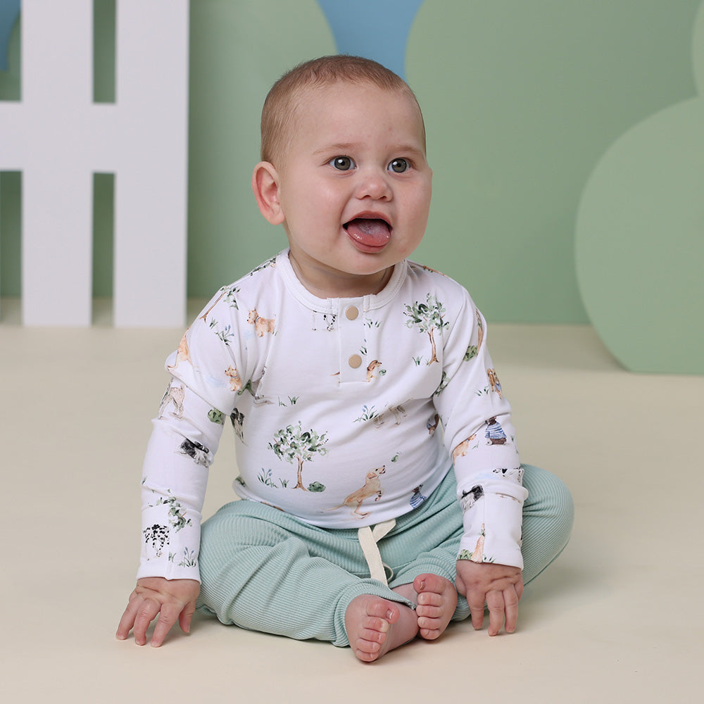 Snuggle Hunny Long Sleeve Organic Bodysuit